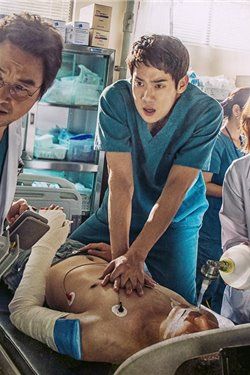 Романтичный доктор Ким Са-бу 3 сезон смотреть все серии подряд